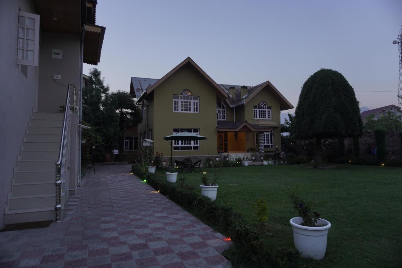 Farsal Villa Srīnagar المظهر الخارجي الصورة